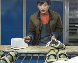 В Ростовском районе закрыт нелегальный цех, производящий обувь